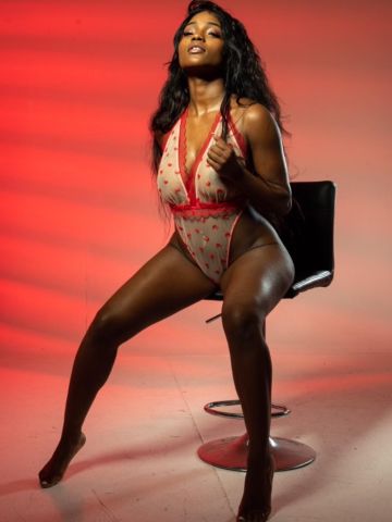 Елена Великолепная Реал